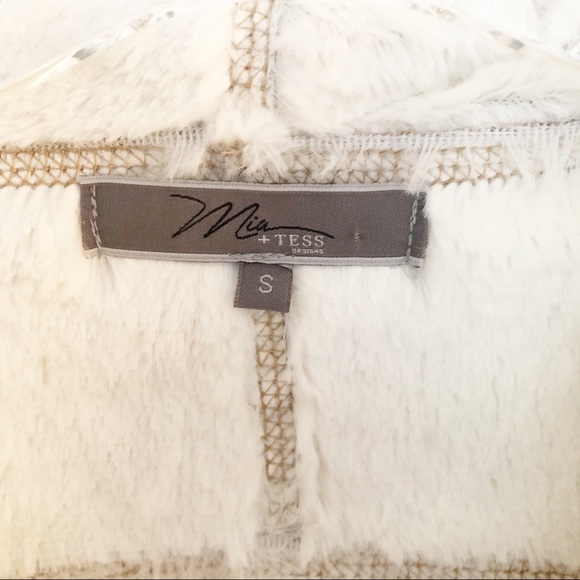 Shearling Jacket with Open Drape - Size Small - Picture 7 of 7